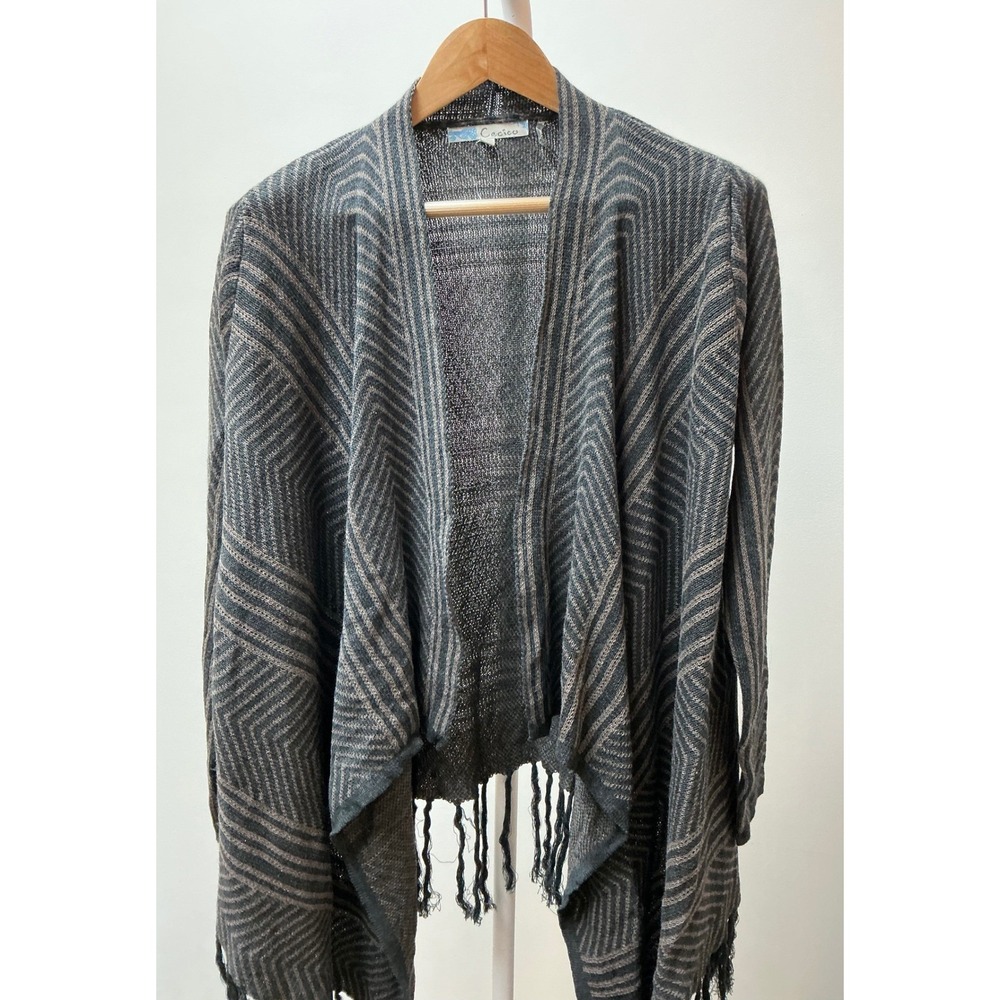 Cecico Women's Gray and Beige Striped Open‎ Front Fringe Cardigan Sweater